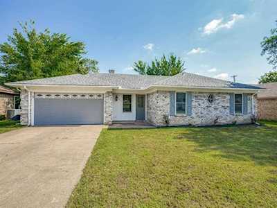 8017 Lynda Lane North Richland Hills, TX 76180
