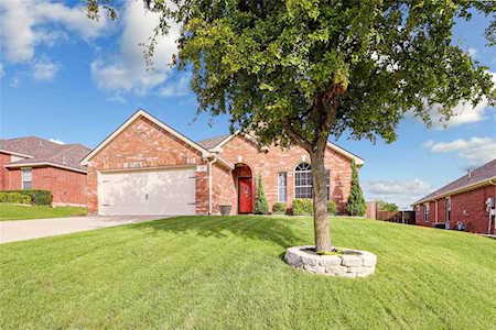 105 Mustang Court Celina, TX 75009