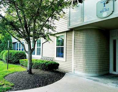 1 Harvest Dr #208 North Andover, MA 01845