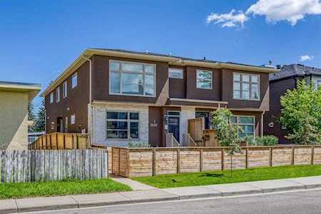 2406 29 St SW #1 Calgary, AB T3E 2K4