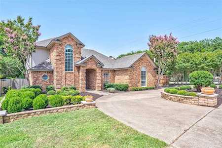 2425 Whitney Lane Grapevine, TX 76051