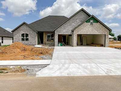 1310 Blue Moon Rd Centerton, AR 72719