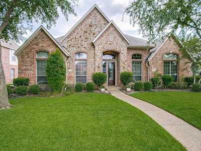 521 Sophie Lane Colleyville, TX 76034