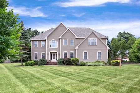 4 Crystal Dr Franklin, MA 02038