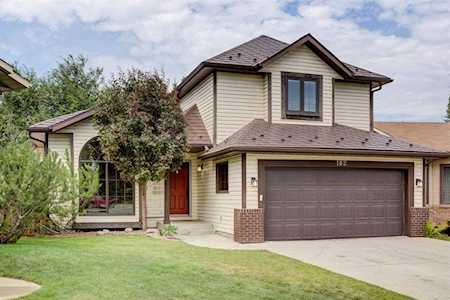 182 Sundown Place SE Calgary, AB T2X 3B7