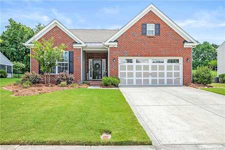 139 Rougemont Ln Mooresville, NC 28115