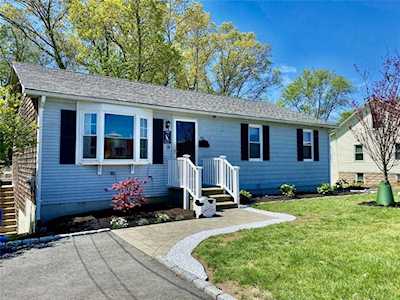 85 Metropolitan Ave Cranston, RI 02920
