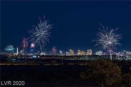 8 Garden Rain Dr Las Vegas, NV 89135
