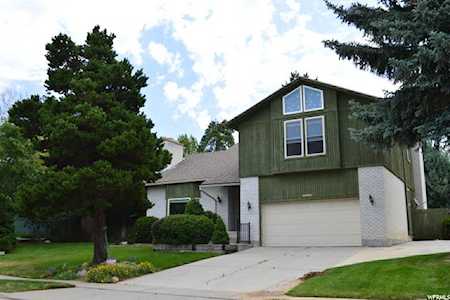 9685 S Kelly Brook Dr Sandy, UT 84092