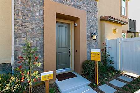 3316 Telaga Road Carlsbad, CA 92010