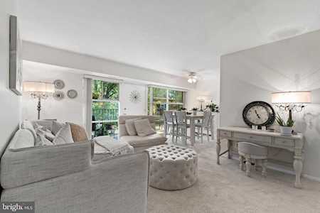 4909 Americana Dr #106 Annandale, VA 22003