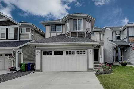 20 Auburn Springs Manor SE Calgary, AB T3M 1Y3