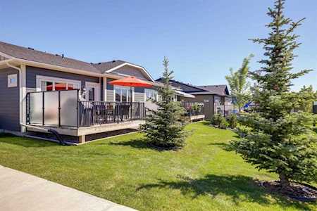 12 Sierra Morena Manor SW #54 Calgary, AB T3H 1S9