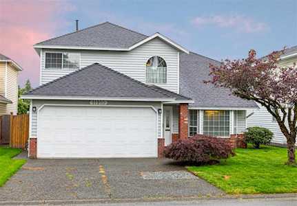 11910 79A Avenue Delta, BC V4C 8B8