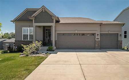 313 Old Forester Dr Lake St Louis, MO 63367