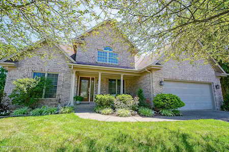 13729 Forest Bend Cir Louisville, KY 40245