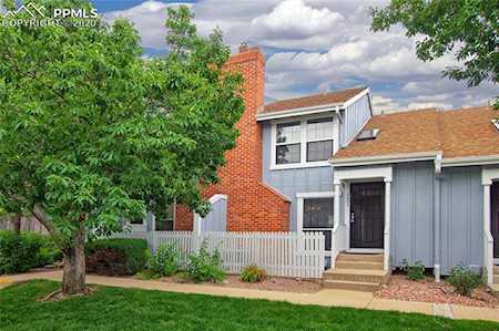 2605 Hatch Circle Colorado Springs, CO 80918