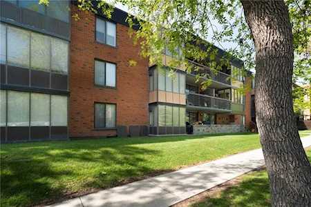 345 4 Ave NE #24 Calgary, AB T2E 0J4