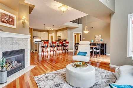 30 Sierra Morena Landing SW #212 Calgary, AB T3H 5H2