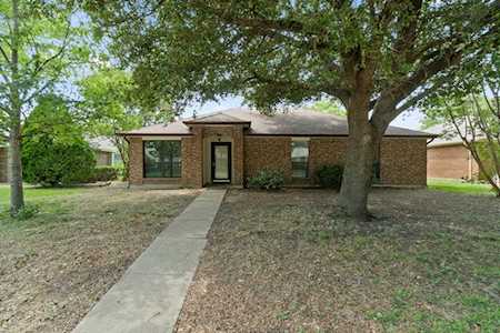 611 Hanover Drive Allen, TX 75002