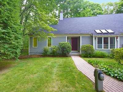 30 Windingwood Ln #30 Lincoln, MA 01773