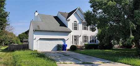 6706 W Dickens Ct Suffolk, VA 23435