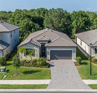 11429 Sweetgrass Dr Bradenton, FL 34212