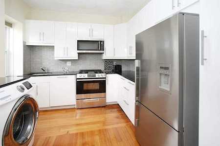14 Linden St #8 Brookline, MA 02445