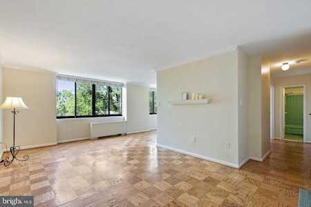 4390 Lorcom Ln #706 Arlington, VA 22207