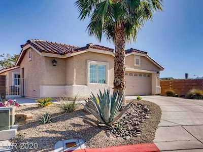 4345 Skimmers Ct North Las Vegas, NV 89084