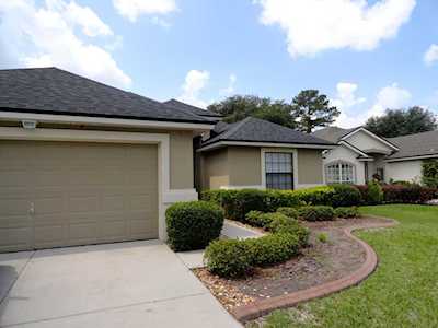 914 Thoroughbred Dr Orange Park, FL 32065