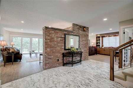 456 Wilderness Dr SE Calgary, AB T2J 1Z2