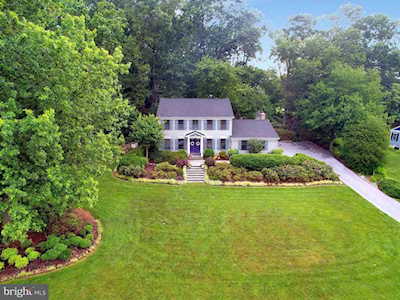 10095 Dudley Dr Ijamsville, MD 21754