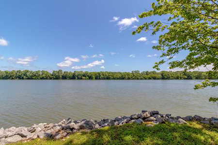 516 Hickman Shores Road Dover, TN 37058