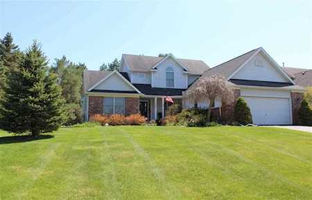 6455 Sandy Knoll Fenton Twp, MI 48451