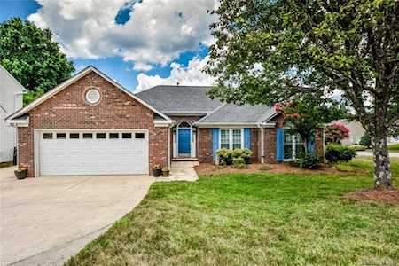 3672 NW Lake Spring Ave Concord, NC 28027