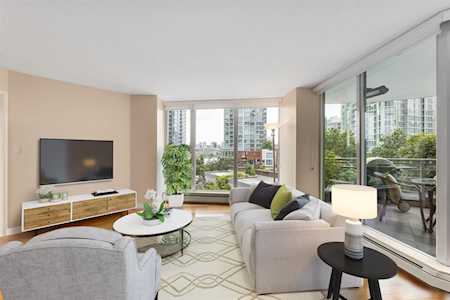 1009 Expo Boulevard #603 Vancouver, BC V6Z 2V9