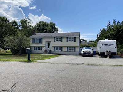 20 Handel Rd Billerica, MA 01821
