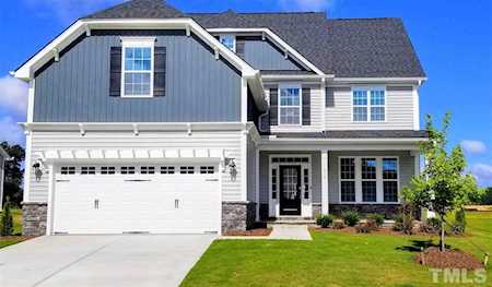 812 Buckner Court Fuquay Varina, NC 27526