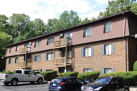 60 Old Hackett Hill Rd #1H Manchester, NH 03102
