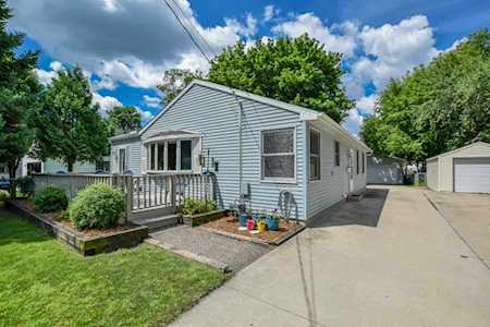4605 Schofield St Monona, WI 53716