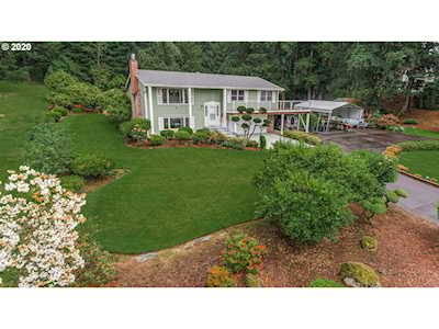 17465 SE Sunnyside Rd Damascus, OR 97089