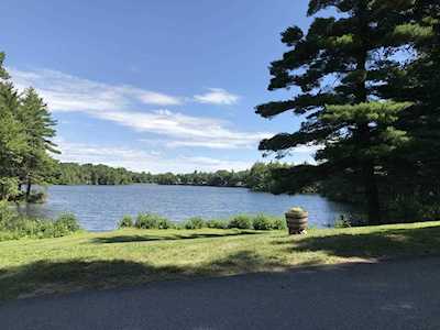 2 South Cove Rd #2 Hubbardston, MA 01452