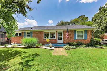 201 Pleasant Dr Columbia, TN 38401
