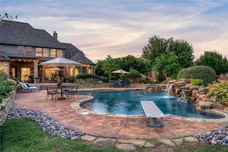 1109 Bay Meadows Drive Southlake, TX 76092
