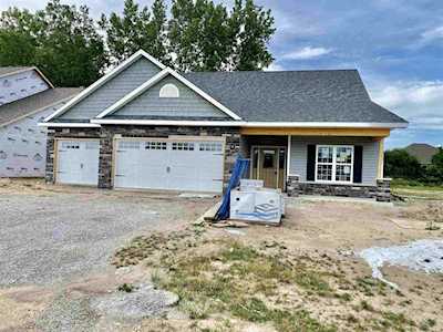 1327 Tuscany Crossing Winona Lake, IN 46590