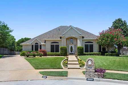 8333 Thornhaven Court North Richland Hills, TX 76182