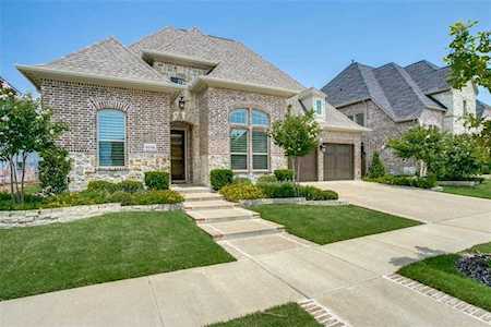 4240 Hazelwood Avenue Frisco, TX 75034
