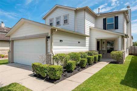 2610 Skyview Crest Ct Houston, TX 77047