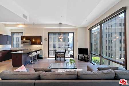 655 S Hope Street #604 Los Angeles, CA 90017